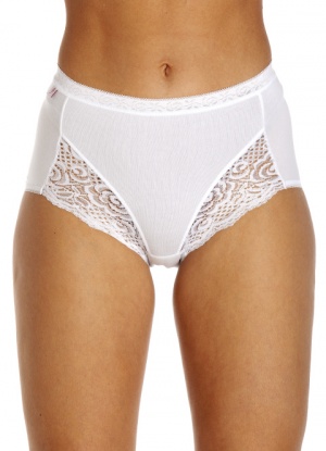 La Marquise Pack of 3 Lace Maxi brief